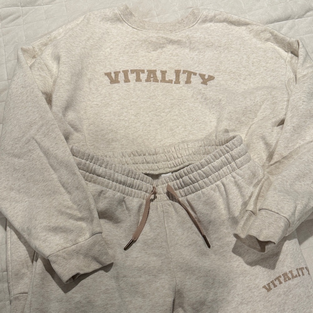 Vitality Cozy uni crew oat marl Sweatshirt and Sweatpants Set